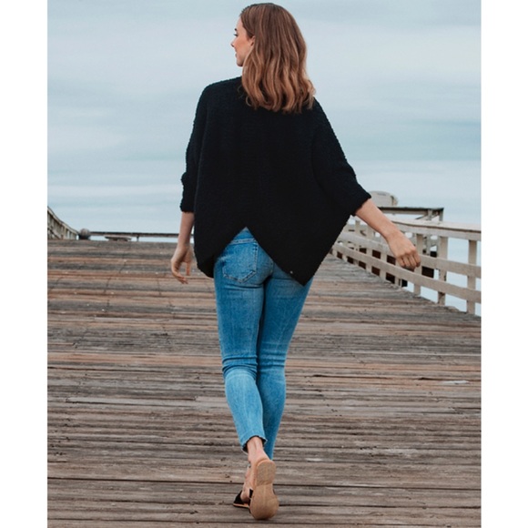 Barefoot Dreams Sweaters - Barefoot Dreams | Cozychic Shrug Black S/M